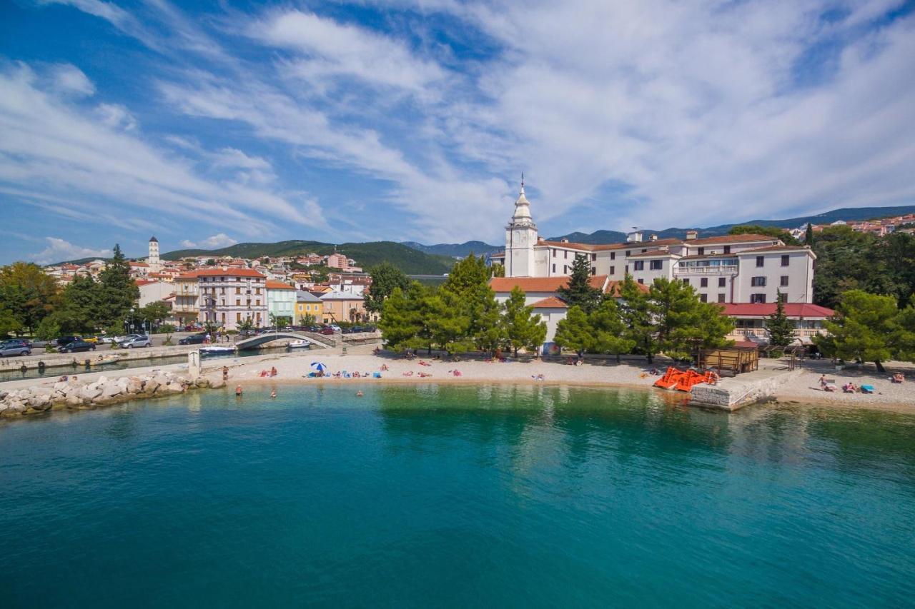 Apartment Egita Crikvenica Eksteriør bilde