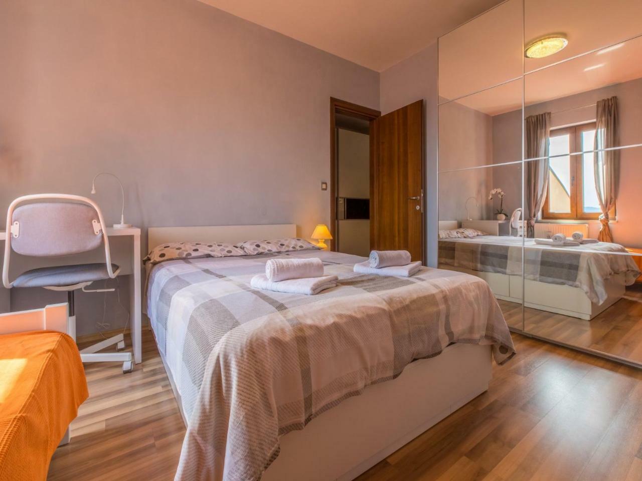 Apartment Egita Crikvenica Eksteriør bilde