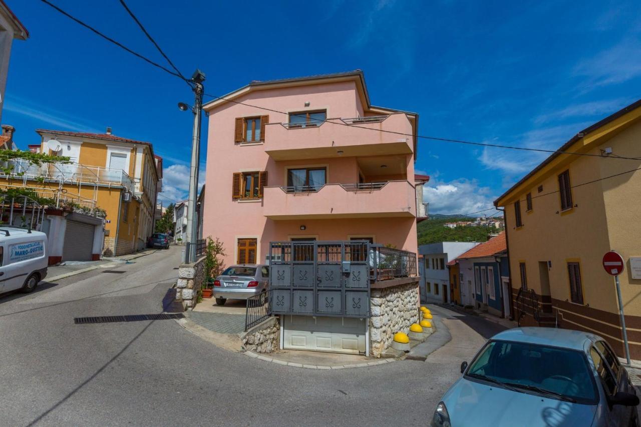 Apartment Egita Crikvenica Eksteriør bilde