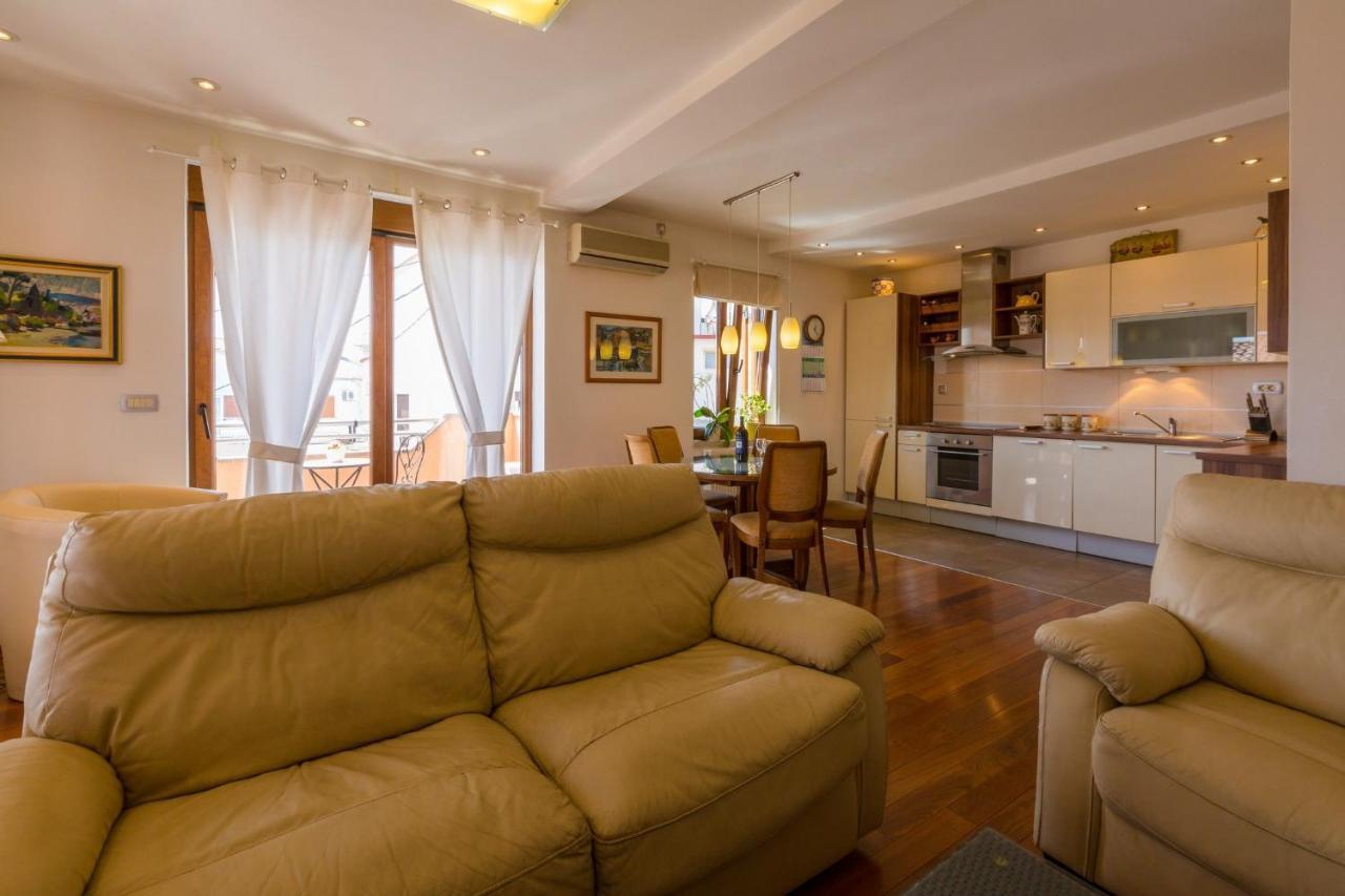 Apartment Egita Crikvenica Eksteriør bilde